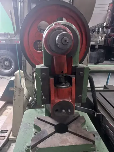 Prensa Excêntrica Joinville 8 Ton. / -- 60616 | MercadoLivre