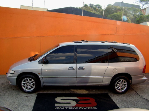 Chrysler Grand Caravan 3.8 Lx 4x4 V6 12v Gasolina 4p