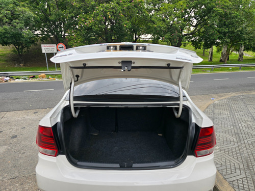 Volkswagen Polo 1.6 Comfortline