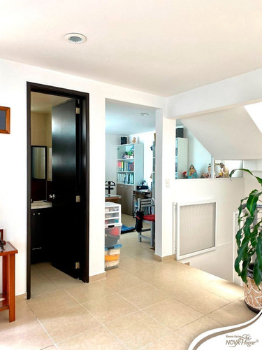 Casa En Venta, Con 4 Recámaras En Xochimilco, San Lorenzo La Cebada