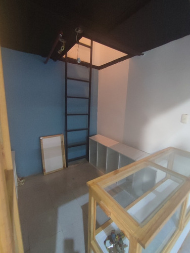 Imagen 6 de 10 de Local Comercial En C.c. Metro Express En San Diego. Vende Crismelia Castillo
