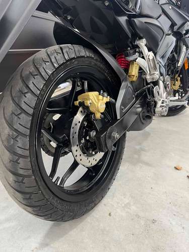 Imagen 9 de 15 de Bajaj Rouser As 200 Impecable