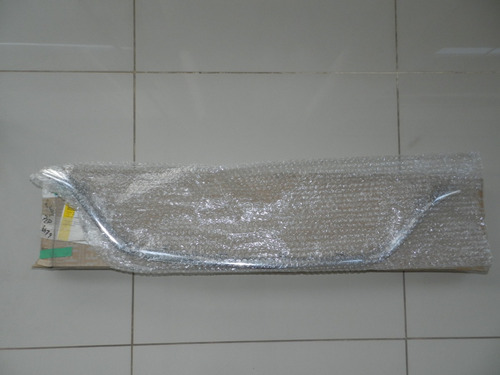 Aplique Friso Grade Radiador Logan Sandero 20/23 623857618r