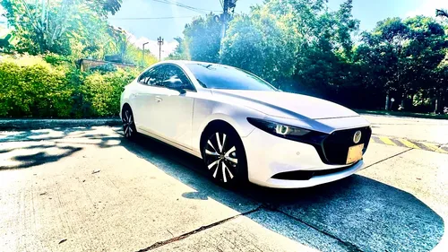 Mazda 3 2.5 Grand Touring Lx Carbon Edition At