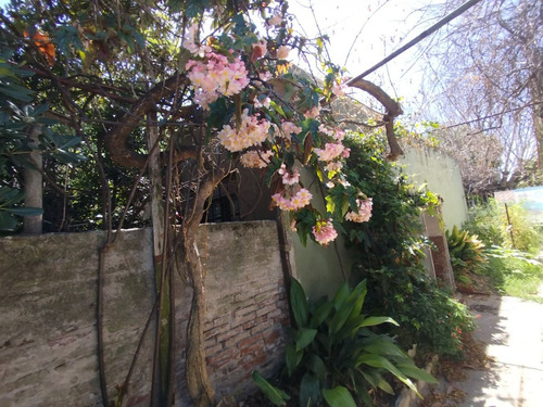 Venta Casa 4 Ambientes Lomas De Zamora Fondo Libre