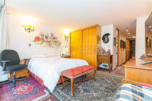 Departamento En Venta De 4 Dorm. En Providencia