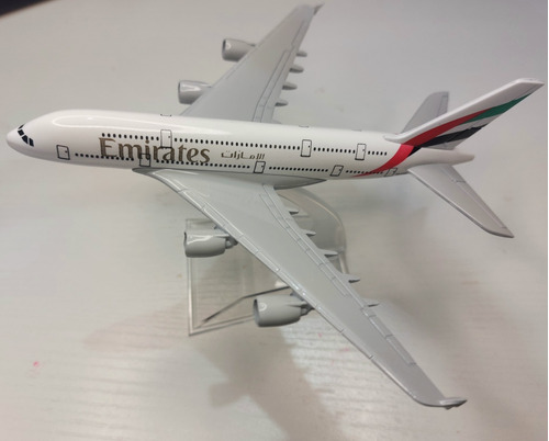 Avion Escala A380 Emirates