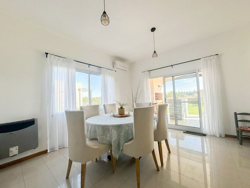 Venta Casa 5 Amb Pileta Galeria En El Canton