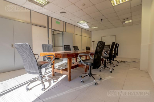 Alquiler De Oficina De 922 M2 En Martínez