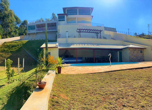 Chácara De Alto Padrão Em Condominio Com Salão De Jogos Cinema 5 Quartos Sendo 3 Suítes Salão Goumet, Academia Piscina Com Outra Área Goumet Com Dois Banheiros E Vestiário Pomar Formado Em Mairinque