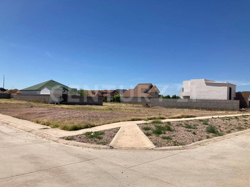 Terreno En Venta En Fraccionamiento Residencial Leones Chihuahua