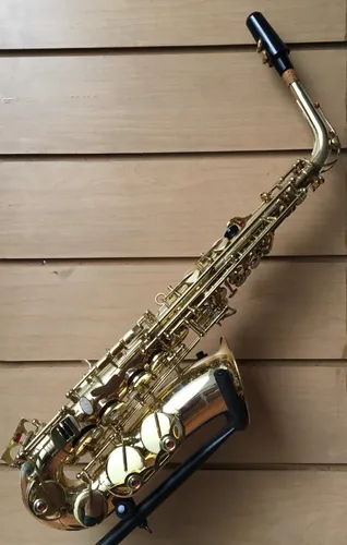 Saxofón Alto Marca Jefferson