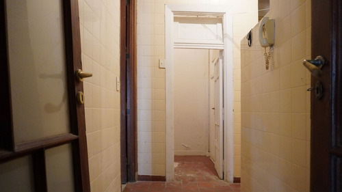 Imagen 30 de 30 de Departamento 5 Amb Venta Recoleta A Reciclar