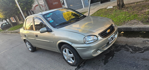 Chevrolet Corsa 1.6 Classic Gls