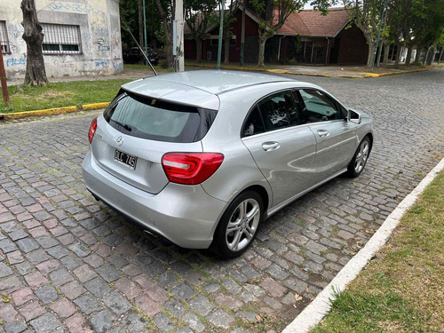 Imagen 4 de 22 de Mercedes-benz Clase A 1.6 A 200 At Urban B.efficiency 156cv