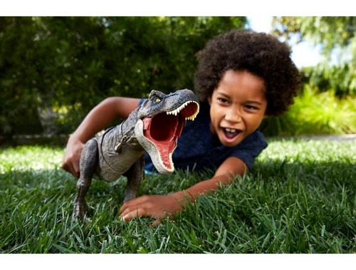 Imagen 6 de 7 de Dinosaurio Jurassic World Dominion T Rex Con Sonidos 53 Cm