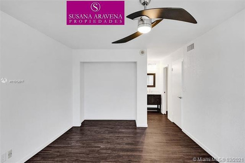 Imagen 14 de 22 de Susana Aravena Propiedades-excelente Departamento En Broward