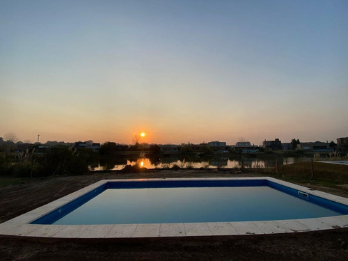 Imagen 3 de 16 de Casa En Venta A La Laguna Canton Norte A Estrenar
