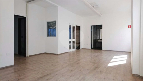 Imagem 12 de 27 de Casa Comercial - Ótima Casa Esq. Av. D Cherubina Viana X R. Sto Antonio! - Reo593196