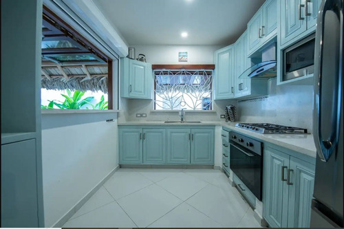 For Sale Villa En Saman Las Terrenas A 100m2 De Playa Las Ballenas