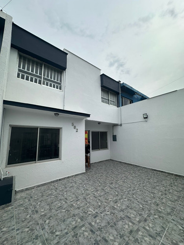 Casa De 3 Recámaras, Col Centro, Veracruz, Veracruz