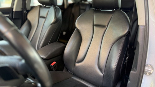 Audi A3 1.8 Sedán Attraction At