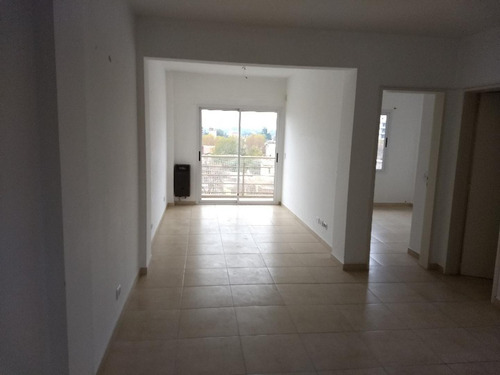 Imagen 2 de 9 de Departamento En Venta 1 Dormitorios