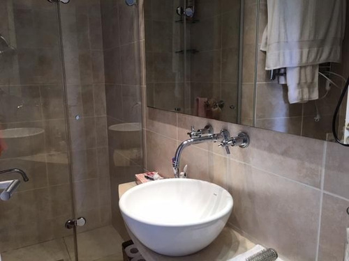 Venta De Apartamento 3 Dormitorios En Playa Brava,