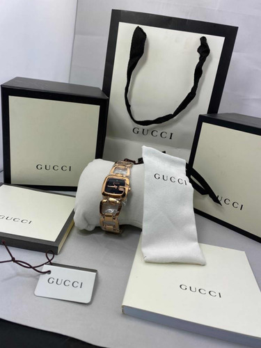 Reloj Gucci Para Dama Muy Elegante