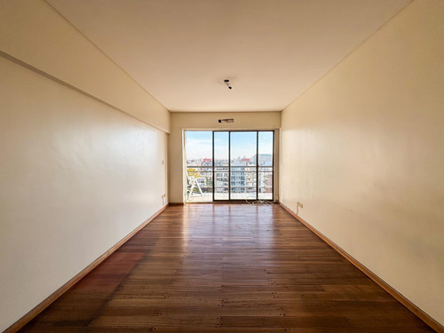 Departamento En Venta De 2 Dormitorios Con Cochera Y Amenities En Palermo