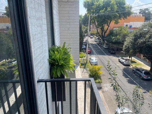 Departamento En Venta En Narvarte Poniente 3 Recámaras, 2 Baños, 2 Estacionamientos, Bodega 131 M² Vm100