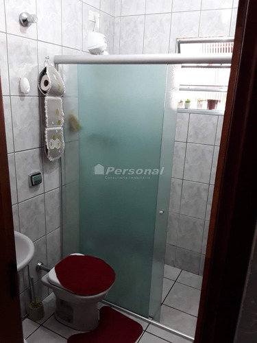 Imagem 10 de 15 de Casa Em Via Publica Em Parque Jaragua - Taubaté - 474