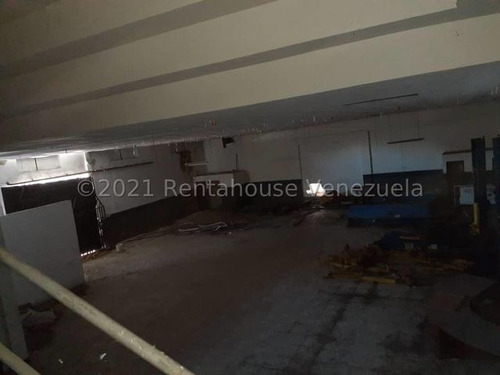 Imagen 28 de 30 de */* Jg/ Galpón En Alquiler Centro Barquisimeto Lara, Venezuela , Jose Lopez 0414-5533925 Codigo 22-14027 $ 1500 6 Baños 1451.05 M²
