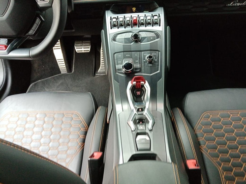 Imagen 13 de 15 de Lamborghini Huracán 2017 5.2 Lp 580-2 At