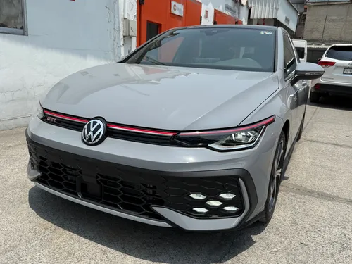 Volkswagen Golf GTI 2.0L Turbo 261HP DSG7 vel