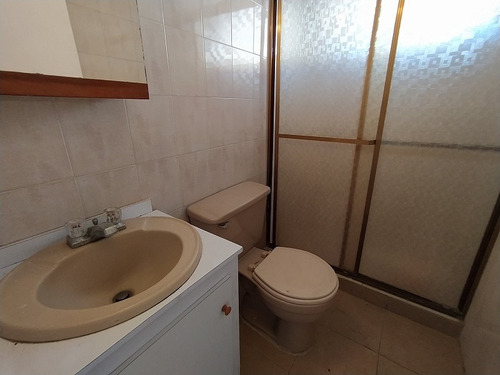 Imagen 10 de 12 de Confortable Apartamento Ubicado En Playa El Ángel