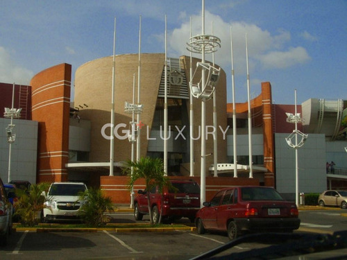 Cgi+ Luxury  El Tigre Alquila O  Vende Local En El Cc Unimall