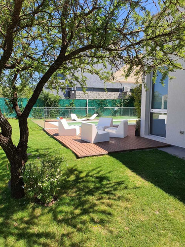 Imagen 8 de 8 de Casa De 3 Dormitorios En Barrio San Alfonso Del Talar