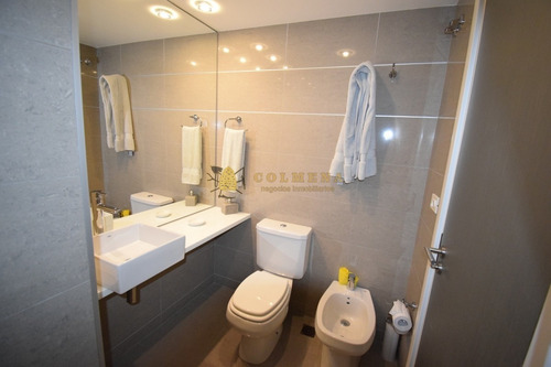 Encantador Departamento A Metros De Playa Mansa! Consulte- Ref: 3002
