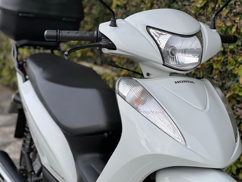Imagem 11 de 15 de Honda Biz 110i 110i