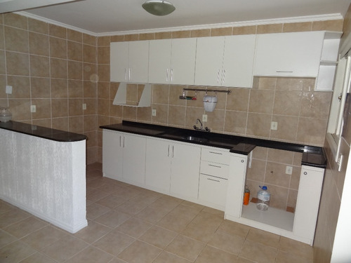 Imagem 4 de 5 de Casa No Bairro Guarujá Zs De Porto Alegre - 673