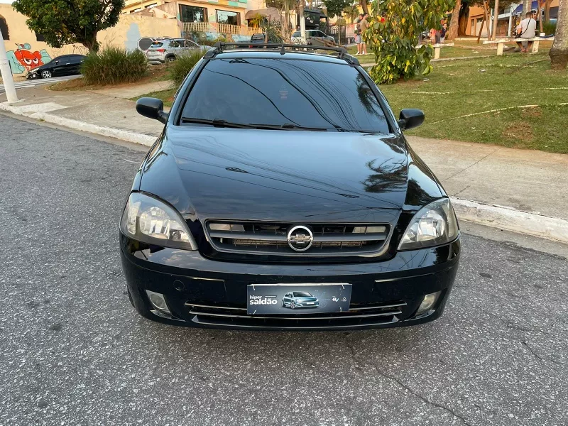 Chevrolet Corsa 1.0 Maxx Flex Power 5p