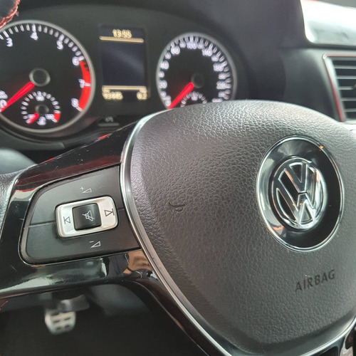 Imagem 7 de 15 de Volkswagen Fox 1.6 Mi Rock In Rio 8v Flex 4p Manual