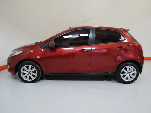 Mazda 2 Hatch Back 1.5 At