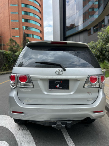 Toyota Fortuner 2.7l 4x4