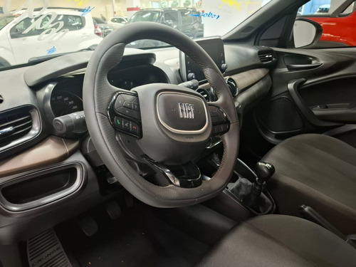Fiat Cronos 1.3 FIREFLY FLEX DRIVE MANUAL