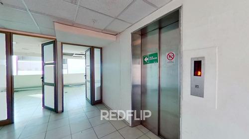 Imagen 12 de 18 de Oficina O Local 530 M2 | Mall Plaza Alameda