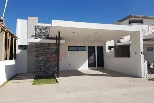 La Casa Que Necesitas De Una Planta Esta En Libano, Comoda, Puertas Especiales Para Paso De Sill...