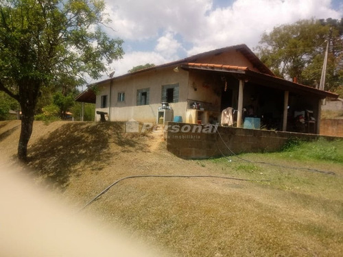 Imagem 4 de 11 de Chácara Em Lagoinha Com 6 Dormitórios - 1148