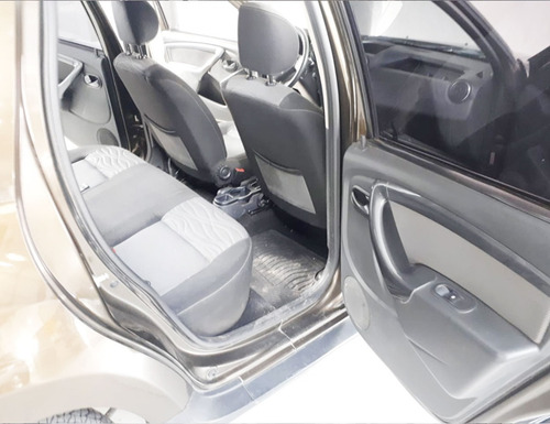 Imagen 11 de 11 de Renault Duster Privilege 2.0 4x4